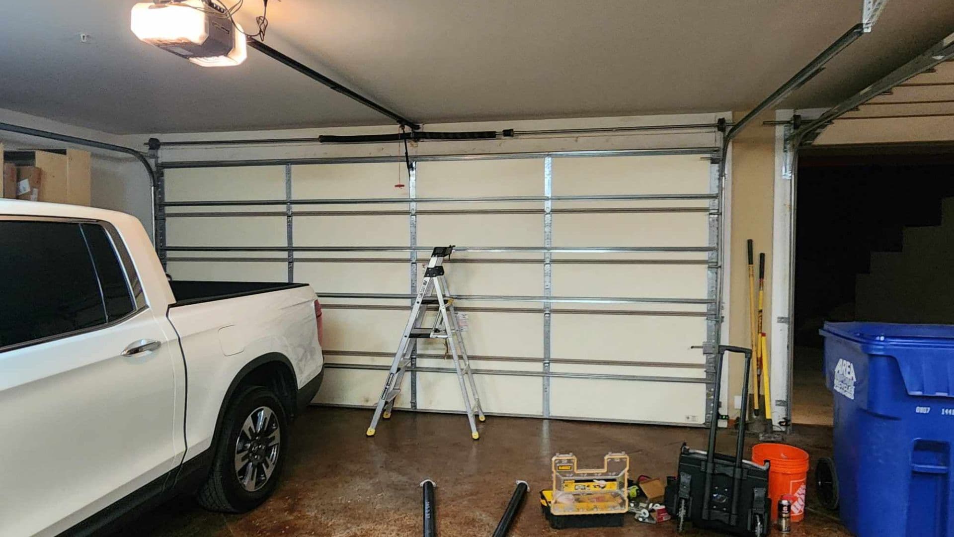Garage Door Spring Replacement & Repair in Lima, Ohio